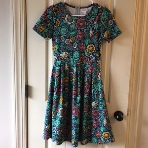XS Lularoe Amelia Dress.  Like new.